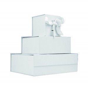 Acquista scatole di cartone, scatole regalo pieghevoli in cartone con design personalizzato