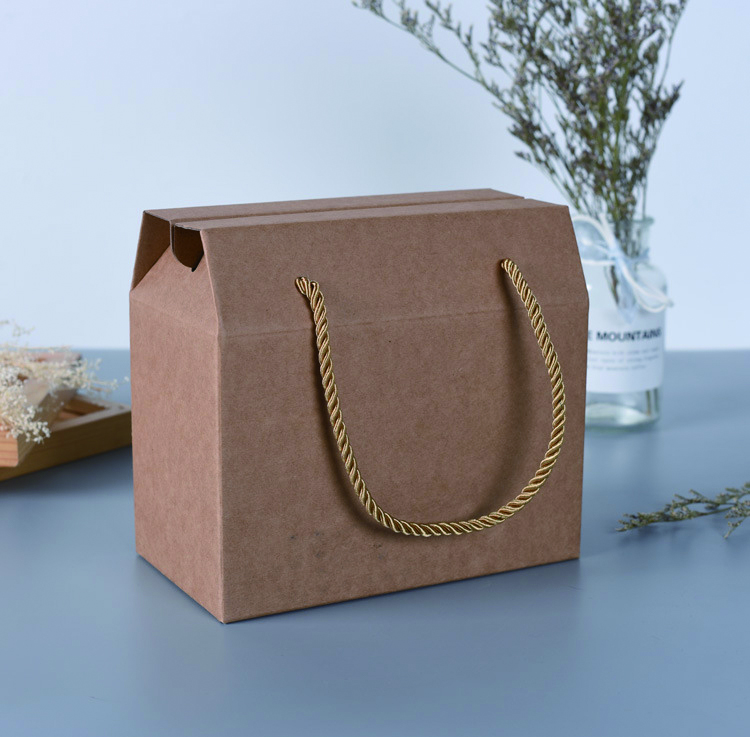 Кутия от крафт хартия Правоъгълна кутия с дръжка за носене Опаковъчна кутия