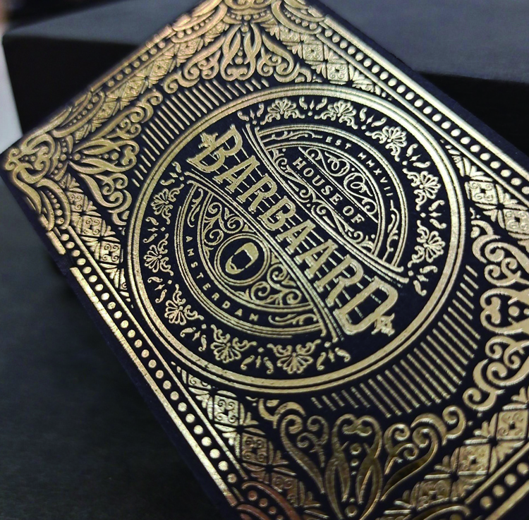 Покана за брак Прекрасен сет на пликови со картички од црно златна фолија