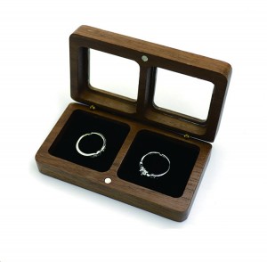 Витрина за накит Персонализована дрвена кутија за накит са магнетом