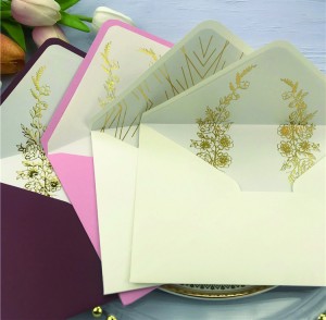 Papel de escrita e envelopes de luxo para convites e cartões de presente
