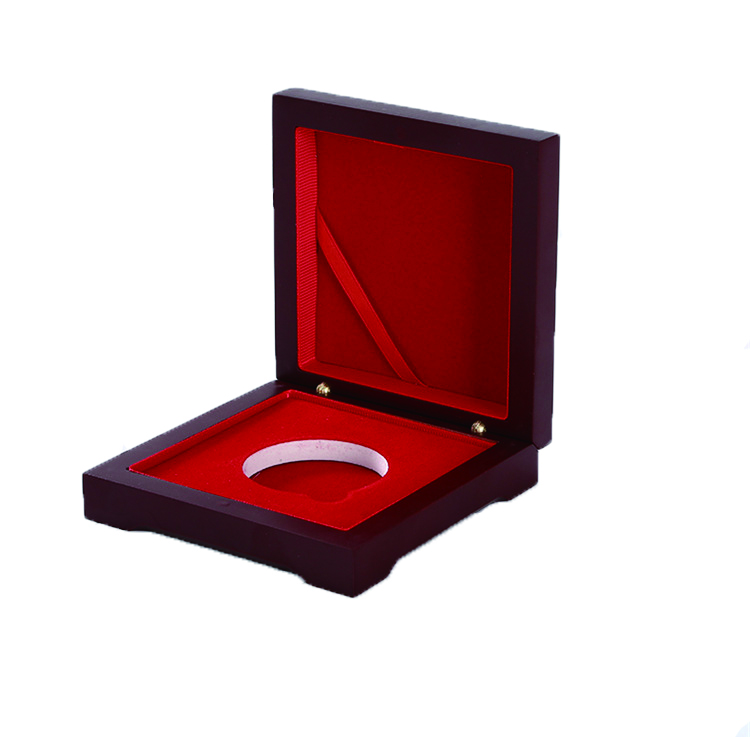 Scatola di legno realizzata a mano Scatola di monete d'oro con medaglie di alta qualità dal design personalizzato