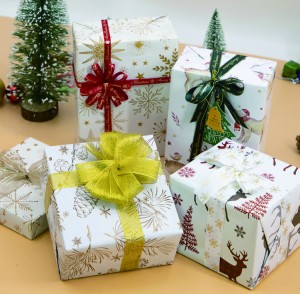 Commercio all'ingrosso di carta da regalo in carta patinata per confezioni natalizie