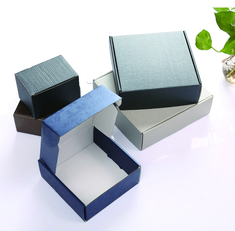 Pudełko papierowe Niestandardowe logo Drukowane płaskie opakowanie Składane pudełko z tektury falistej